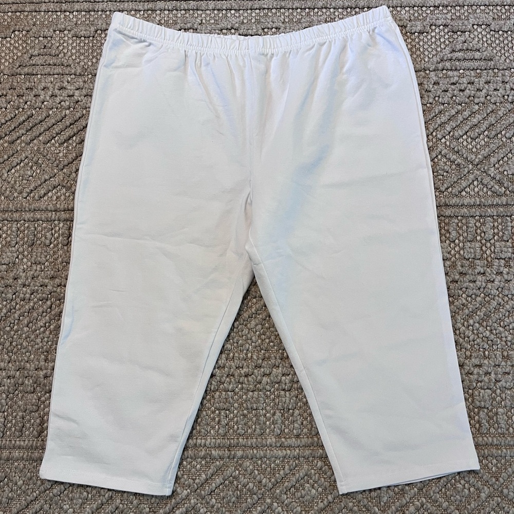 NEW Northstyle Pedal Pusher Leggings
